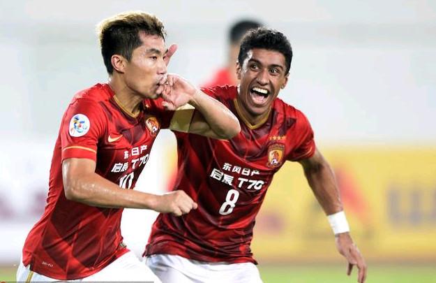 送别队长，浙江球迷打出两幅tifo致敬弗兰克