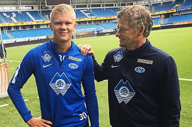 本轮欧冠最佳阵容：诺伊尔、福登、奥斯梅恩、梅里诺在列